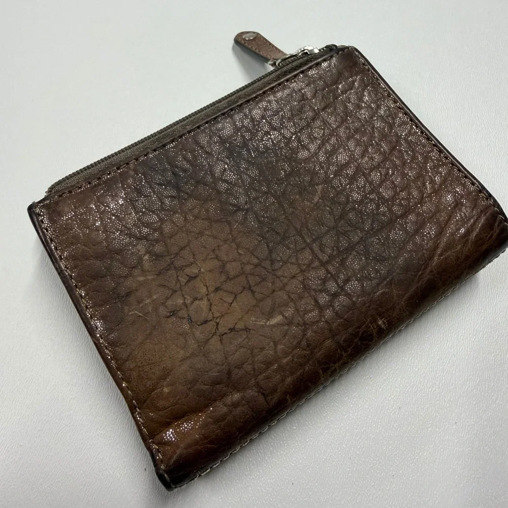 Coach Brown Pebbled Leather Trifold Wallet Silver Horse Carriage Logo Small